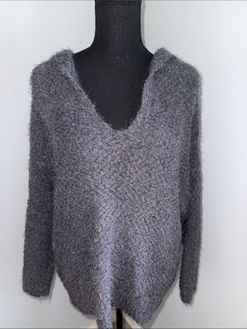Elan Fuzzy V-Neck Sweater in Heather Gray